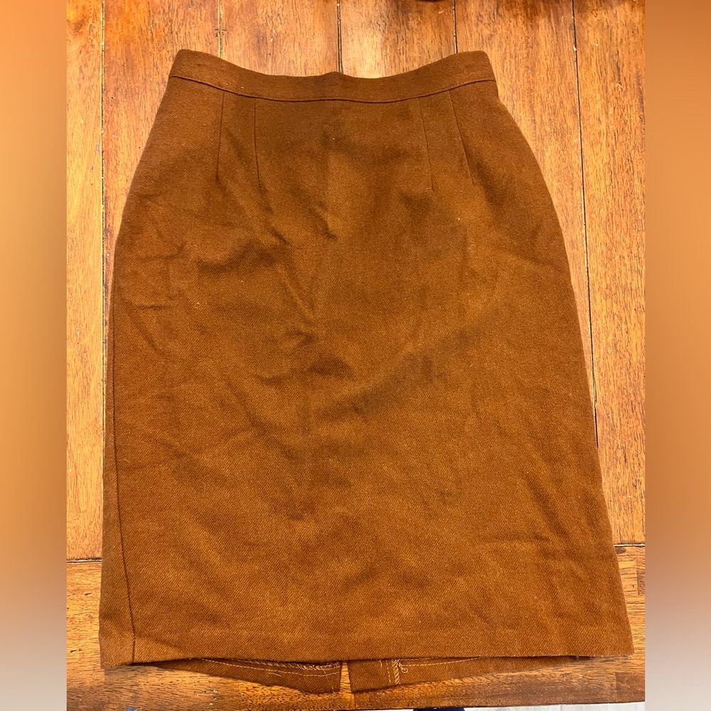 Briggs New York Tan Pencil Skirt